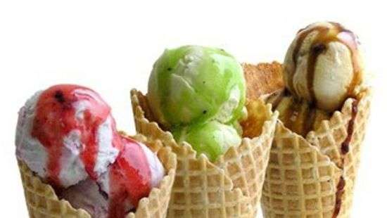 Робот-мороженщик обидел ребенка