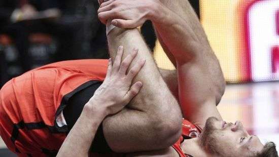 Центровой сборной Украины сломал ногу