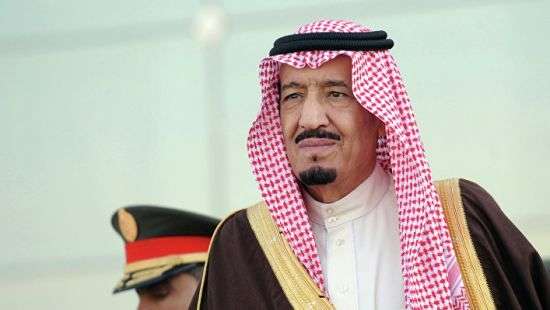 Король Саудовской Аравии прибыл в Индонезию с 460 тоннами багажа