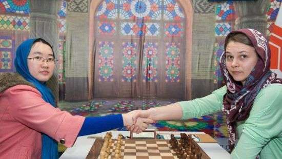 Украинка свела вничью четвертую партию на ЧМ по шахматам