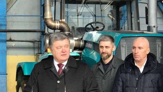 Ярославский вложил больше 220 млн грн в возобновление производства на Харьковском трактором заводе – Порошенко
