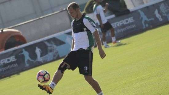 «Райо Вальекано» будет платить зарплату Зозуле