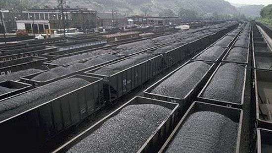 Власти ЛНР/ДНР начали поставлять уголь из Донбасса в Россию