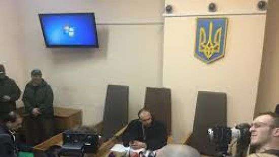 В Киеве «заминировали» суд, в котором избирают меру пресечения Насирову