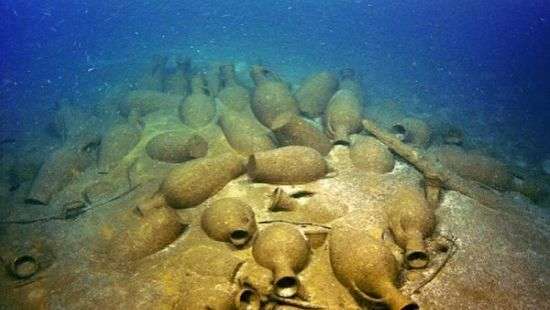 В водах близ Одессы обнаружен корабль времен античности