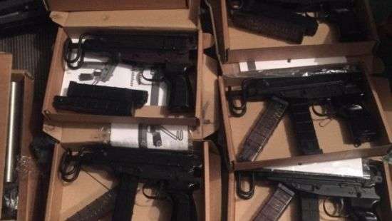 СБУ пресекла контрабанду оружия из США и Европы (фото)