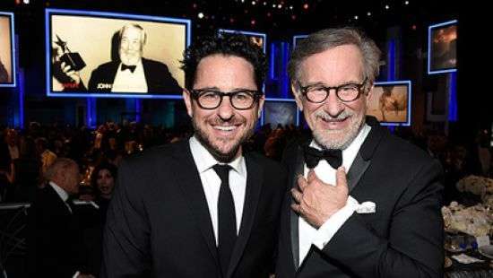 Спилберг и Абрамс спродюссируют фильм о сирийской беженке