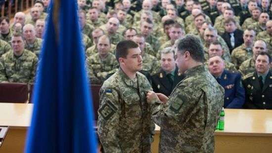 С начала АТО статус участника боевых действий получили почти 200 тыс. военных