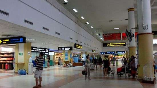 Шутка про бомбу в аэропорту обошлась итальянцу в 3 тыс. евро