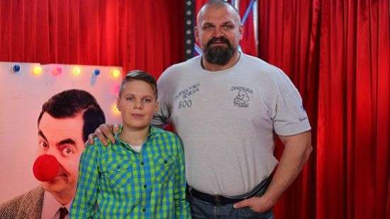 13-летний сын самого сильного человека Украины обанкротил шоу «Рассмеши комика. Дети» на 50 тысяч гривен