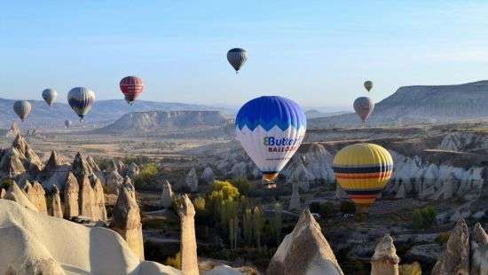 В Турции пассажиры воздушных шаров получили переломы