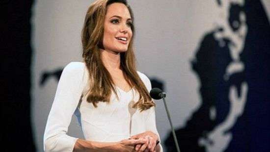 Известная актриса Анджелина Джоли стала профессором в университете