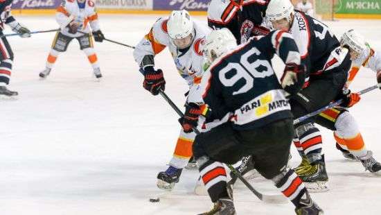 «Кременчук» стал первым финалистом УХЛ