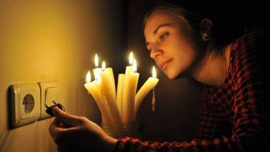 Украина продлила на месяц чрезвычайные меры в энергетике