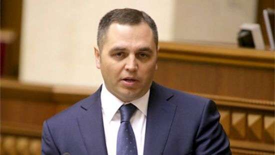 Портнов угрожает правоохранителям французскими судами