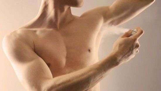 Могут ли дезодоранты и антиперспиранты вызвать рак, рассказали специалисты