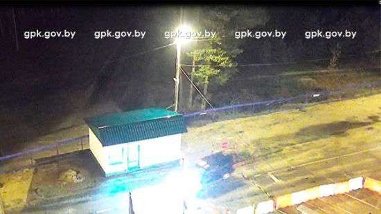 Появилось видео того, как в Беларуси со стрельбой останавливали джип из Украины