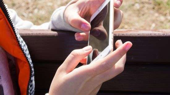 Потребители предпочитают смартфоны с дисплеем до 5,3 дюйма