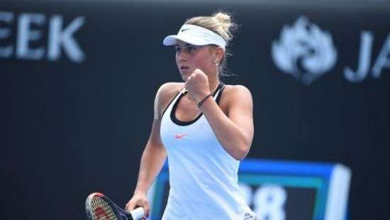 Украинка впервые сыграет в полуфинале профессионального турнира