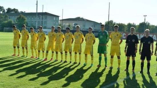 Сборная Украины проиграла Франции