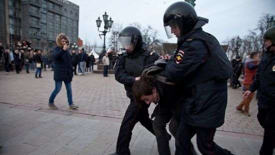 США призвали освободить зажержанных в РФ демонстрантов антикоррупционного митинга
