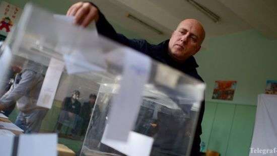 Проевропейская партия лидирует на парламентских выборах в Болгарии