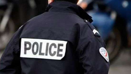 В Париже полицейский застрелил мужчину с ножницами