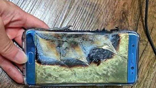 Samsung объявила о возвращении взрывоопасного смартфона