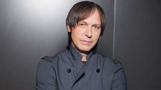 Певца Николая Носкова экстренно госпитализировали, врачи борются за его жизнь