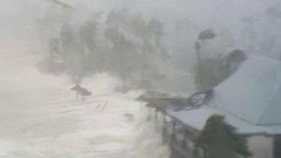 Обнародовано видео ужасающего урагана в Австралии