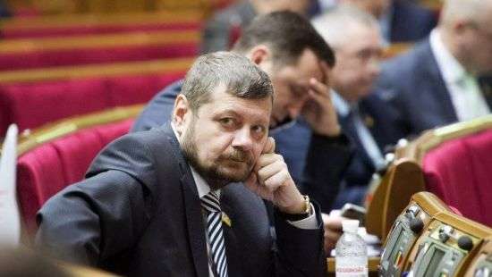 Глава чеченского парламента пригрозил Мосийчуку «цинковым поездом» (фото, видео)