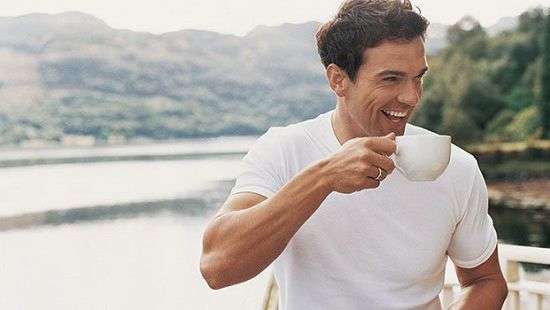 Назван напиток, который негативно влияет на мужскую потенцию