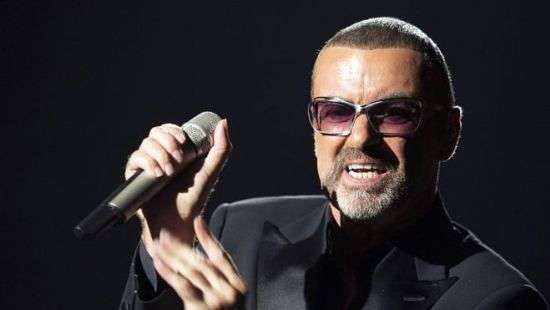 В Лондоне скромно похоронили Джорджа Майкла