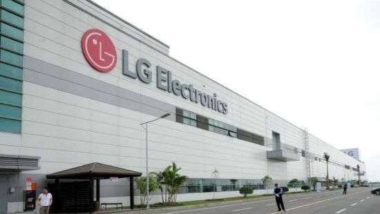 LG подала в суд на производителя смартфонов