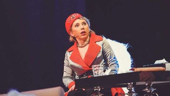 Российская актриса и пародистка Елена Воробей купила таксопарк