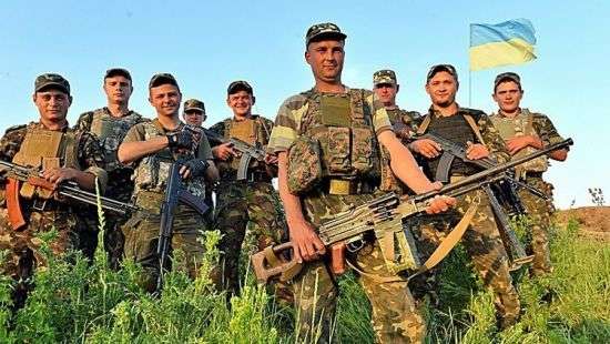 Бойцам в зоне АТО повысили зарплаты