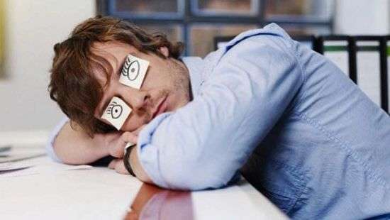 Какие проблемы со здоровьем вызывает нехватка сна, рассказали специалисты