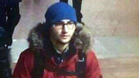 Дома у предполагаемого питерского террориста провели обыск