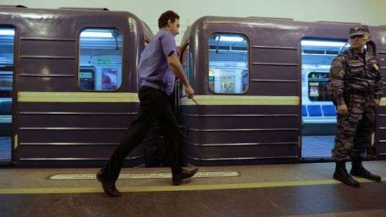 СМИ: Некоторые жертвы теракта в Питере погибли под колесами поезда