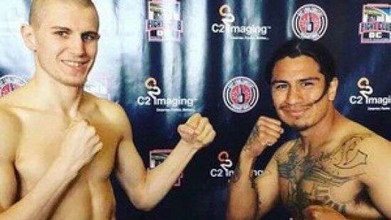 Украинский боксер одержал четвертую победу на профи ринге