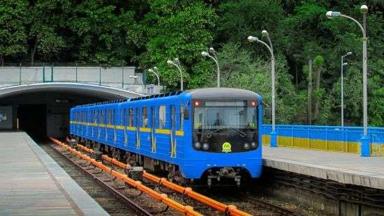 В Киеве на 50% может подорожать проезд метро