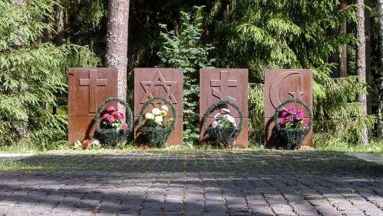 Польша обвинила Россию в исторических фальсификациях