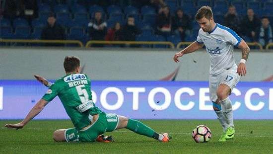 «Днепр» и «Карпаты» сыграли в ничью