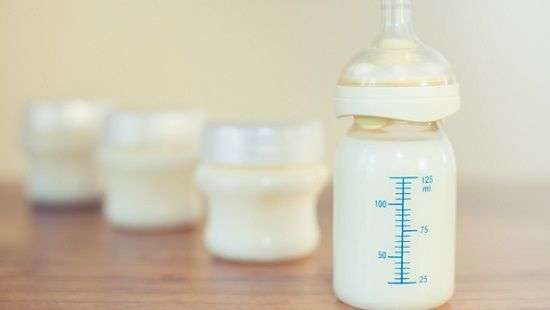 Специалисты будут идентифицировать рак при помощи грудного молока