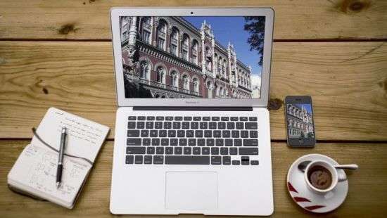 НБУ сообщил, как будут работать банки в праздничные дни (график)