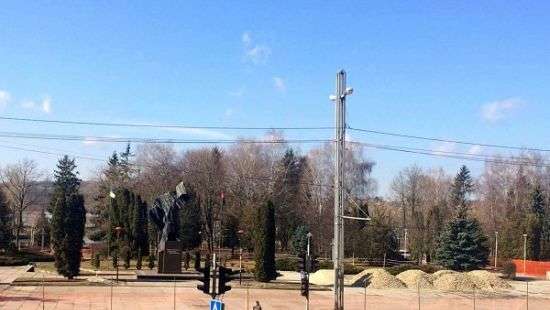 В Тернополе у памятника Бандере нашли человеческие кости