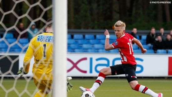 Зинченко отправили в дубль ПСВ