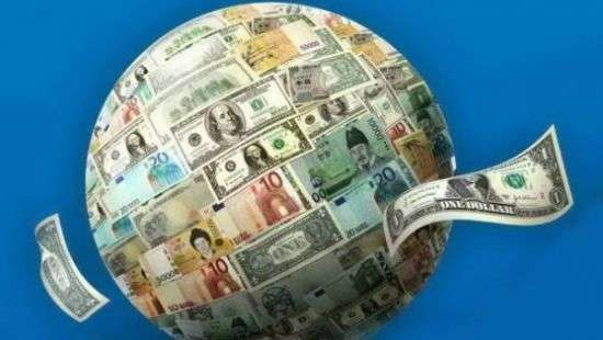 Откуда и сколько денег было переведено украинцам в 2016 году