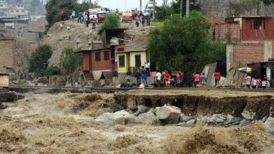 Наводнения в Перу унесли жизни более ста человек