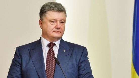 Порошенко сравнил Россию с крокодилом